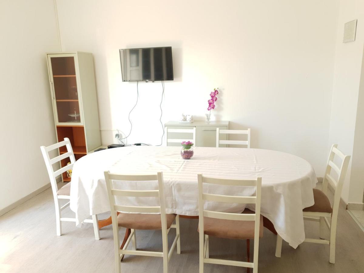 Apartmani Dalmatinka 메타이나 외부 사진